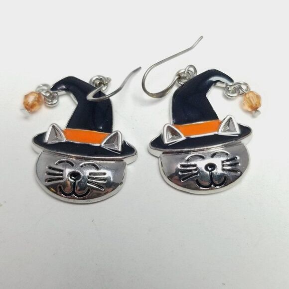 Vintage Cute Halloween Cat Dangle Earrings, Witches Hat, Enamel, Silver Tone - Picture 5 of 6